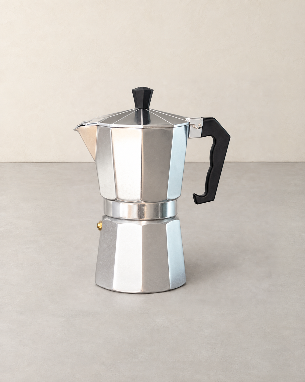 Aluminium Stovetop Espresso Maker for 12 Cups, 600 ml